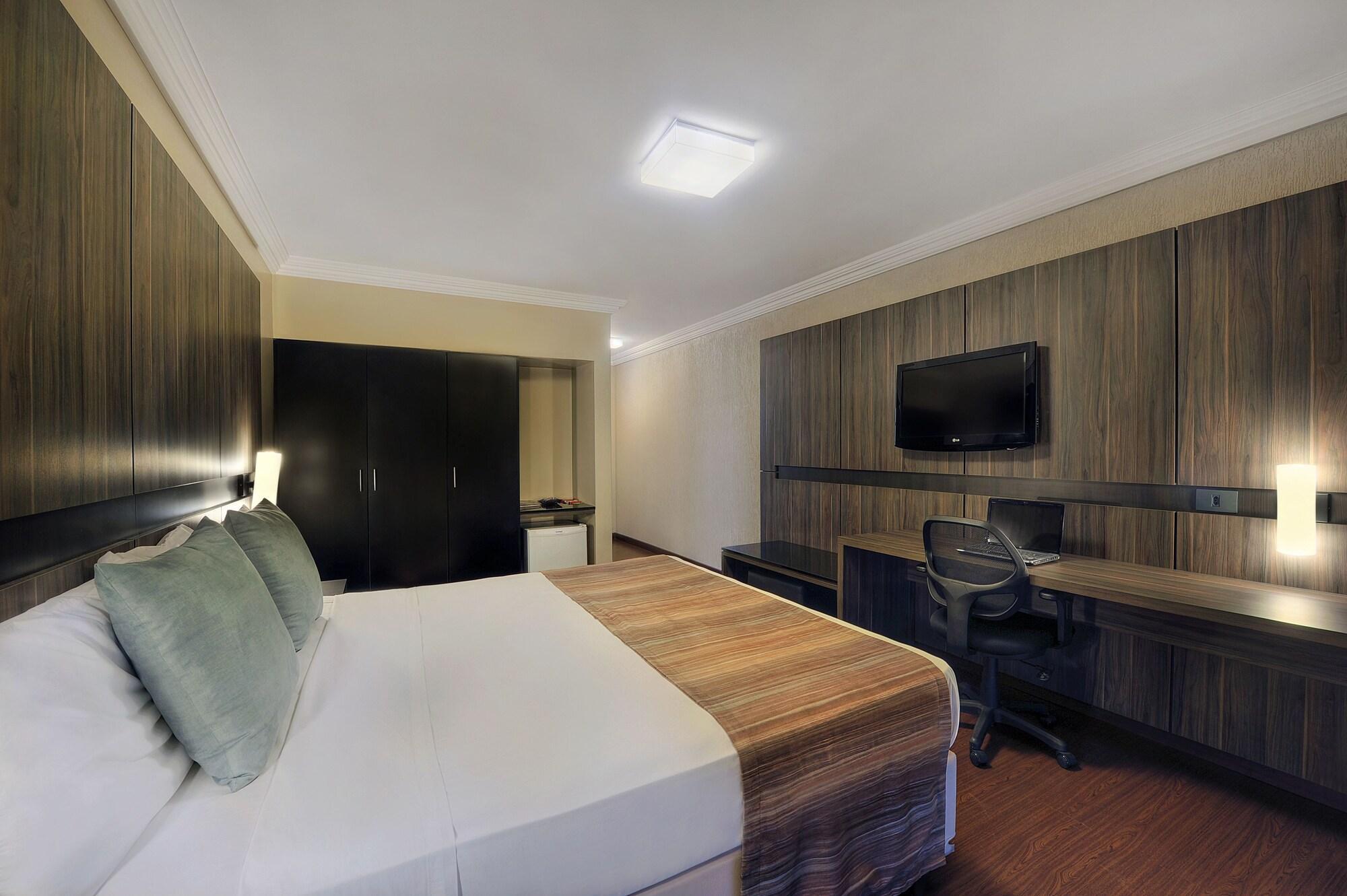 Hotel Deville Express Cascavel Cascavel  Dış mekan fotoğraf