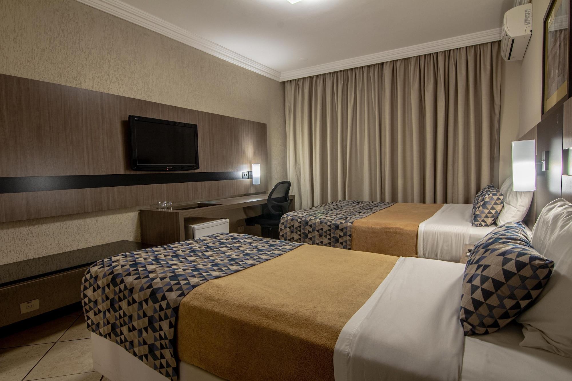 Hotel Deville Express Cascavel Cascavel  Dış mekan fotoğraf