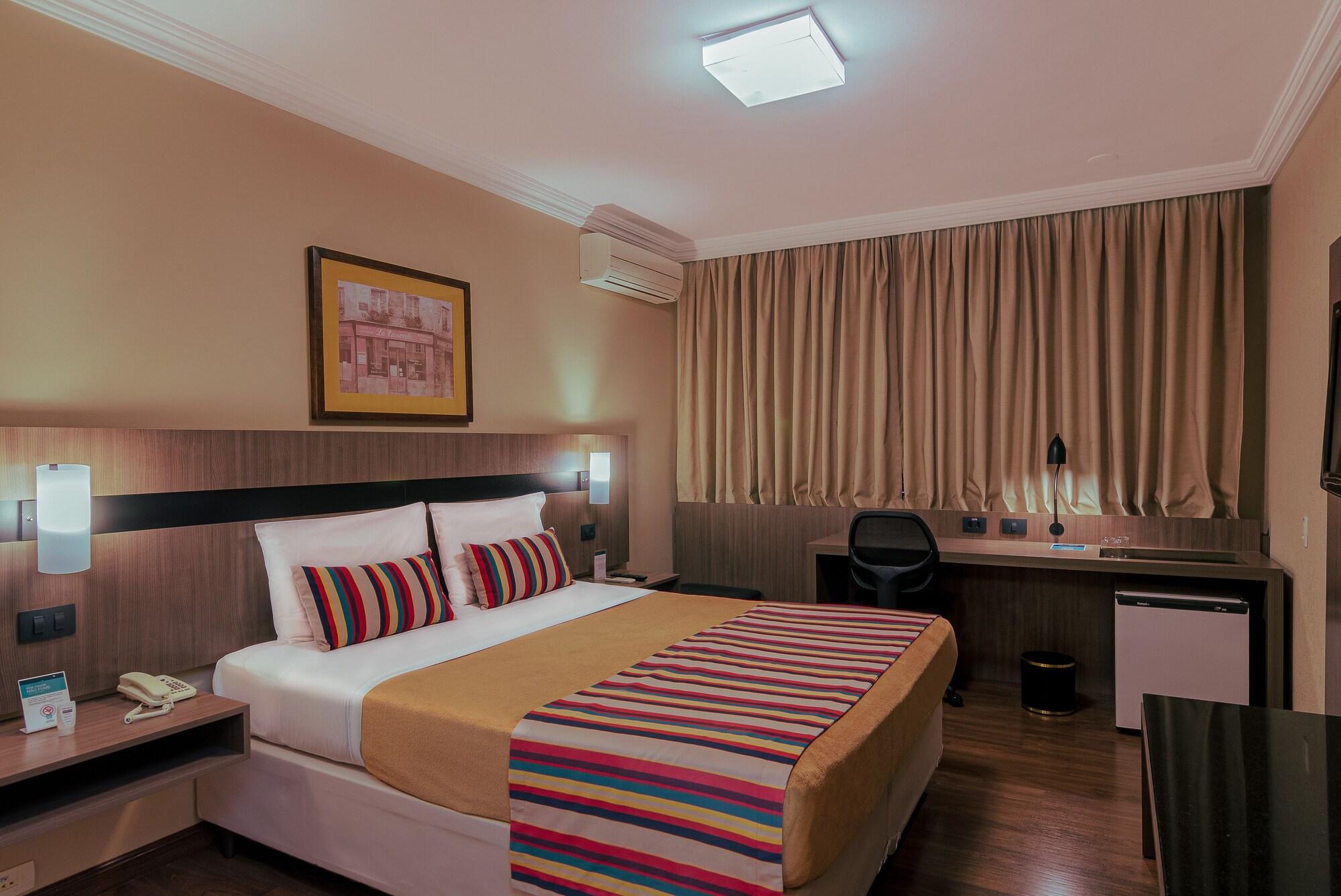 Hotel Deville Express Cascavel Cascavel  Dış mekan fotoğraf