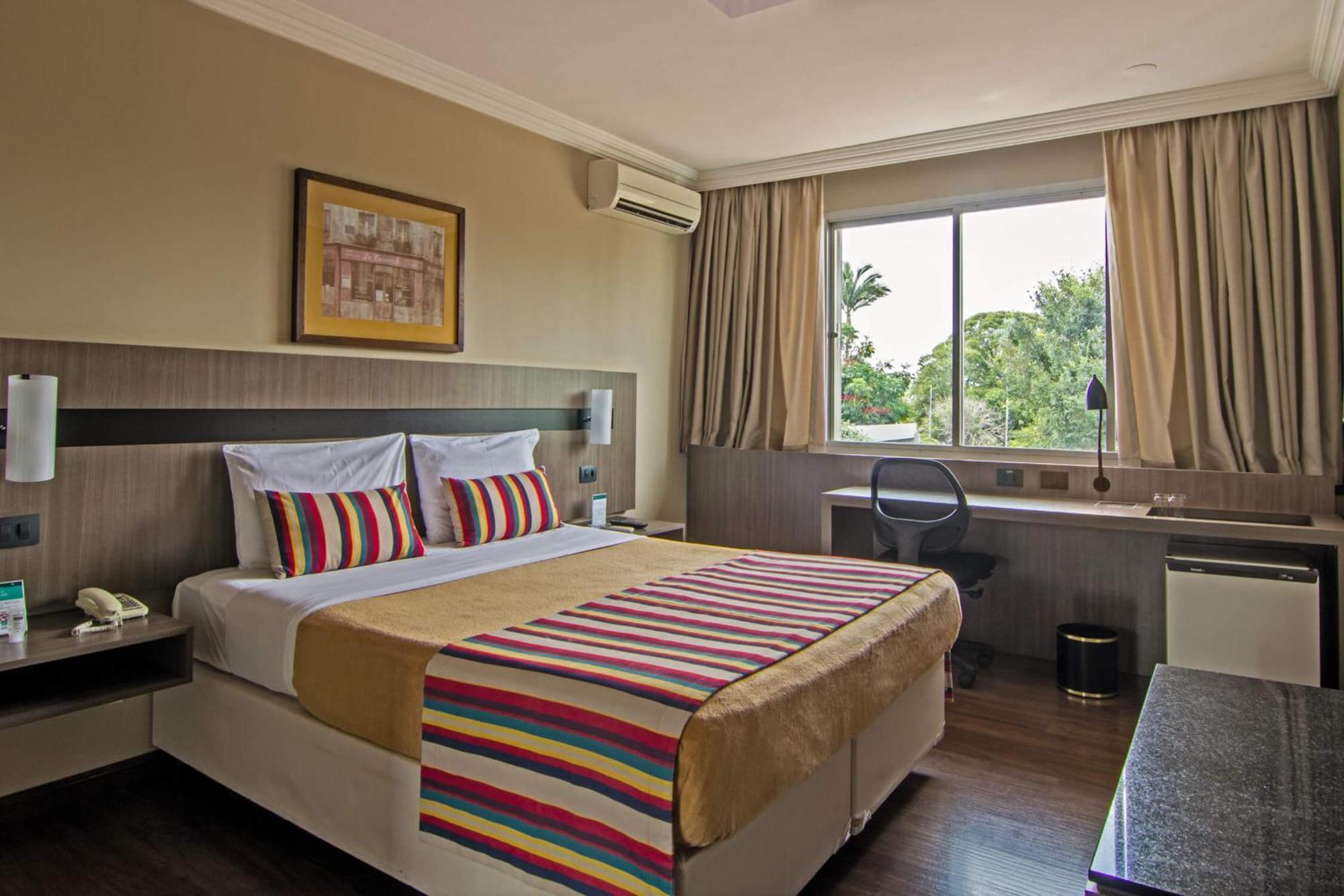 Hotel Deville Express Cascavel Cascavel  Dış mekan fotoğraf