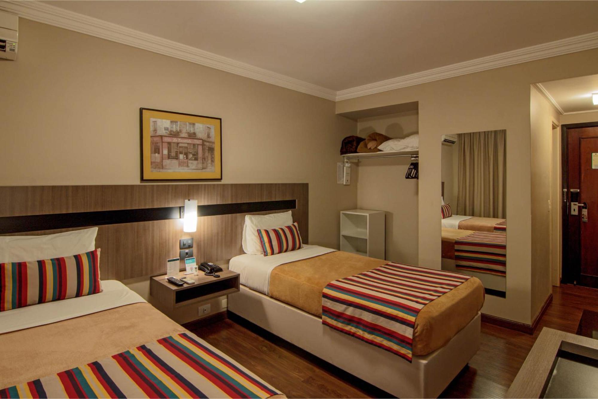 Hotel Deville Express Cascavel Cascavel  Dış mekan fotoğraf