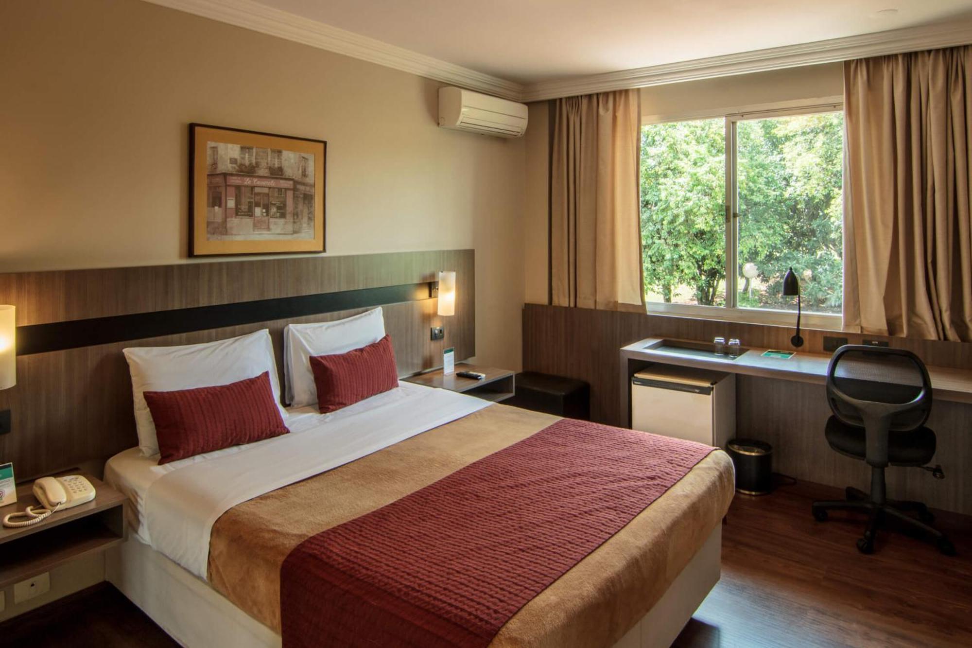 Hotel Deville Express Cascavel Cascavel  Dış mekan fotoğraf