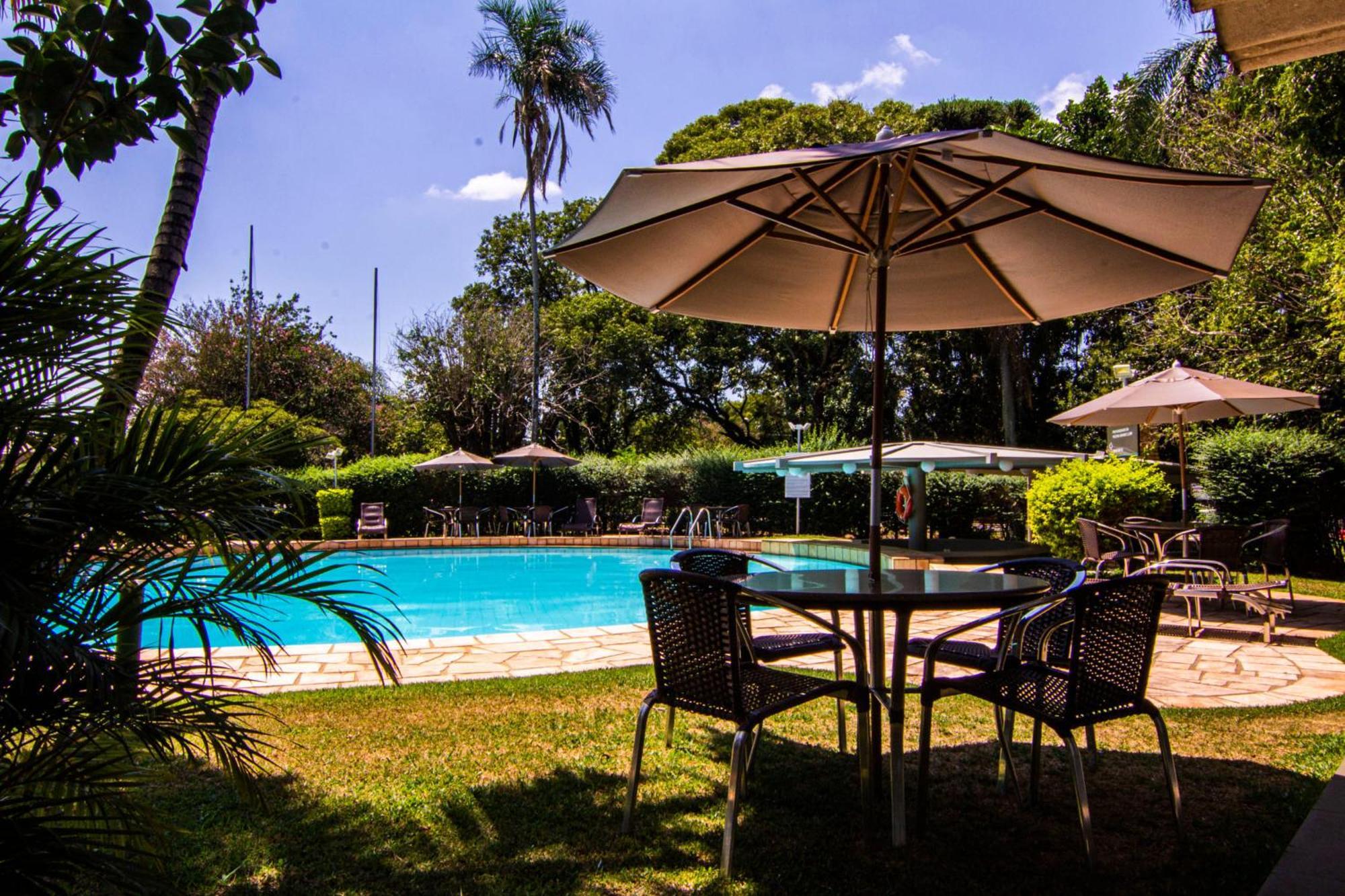 Hotel Deville Express Cascavel Cascavel  Dış mekan fotoğraf