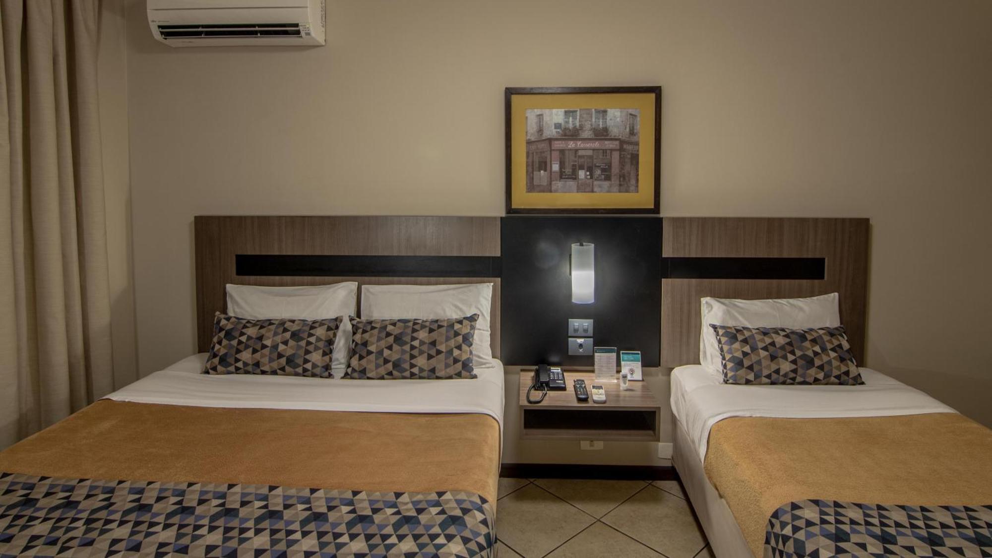 Hotel Deville Express Cascavel Cascavel  Dış mekan fotoğraf